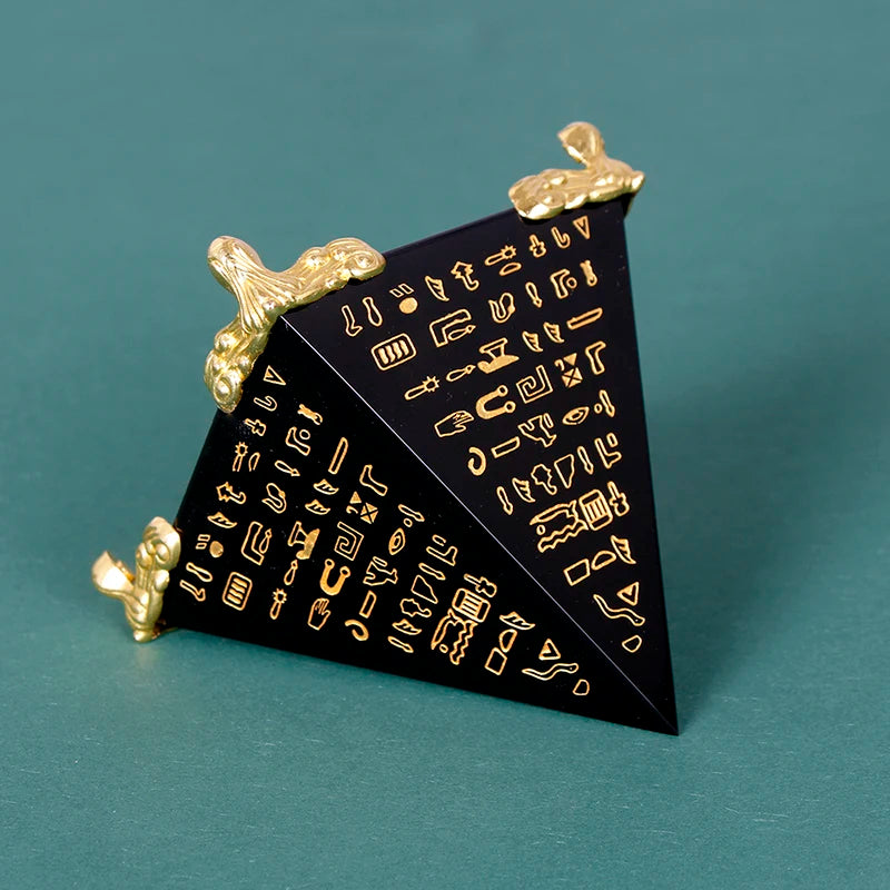 Pyramide à Souhait Egyptienne