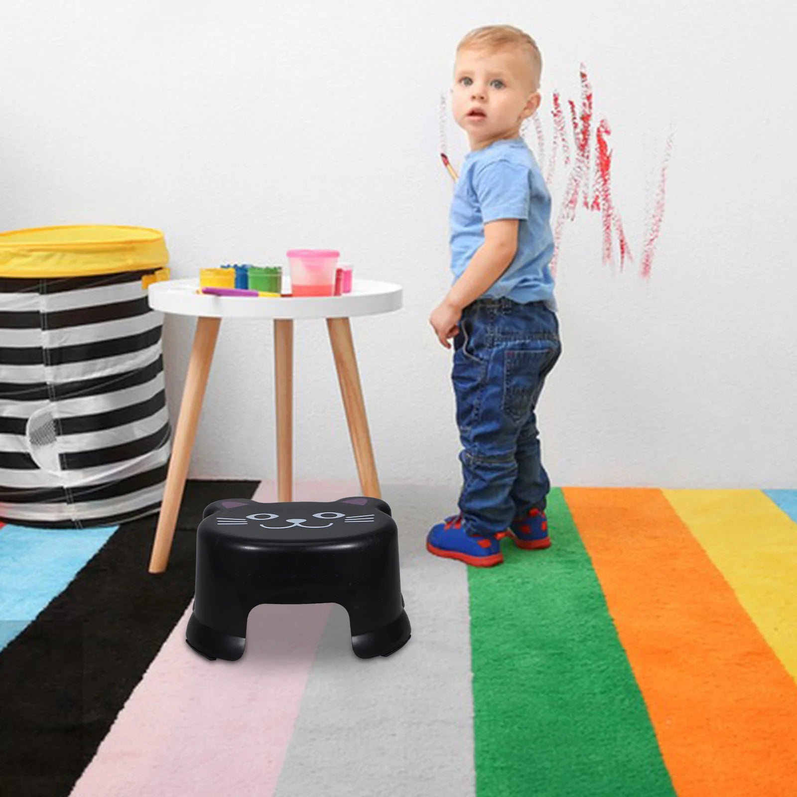 Chat Marche Pied Toilette Design